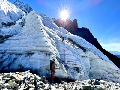 Intermediate Ice Field Trip I - Heliotrope Ridge and Lower Coleman Glacier & Seracs