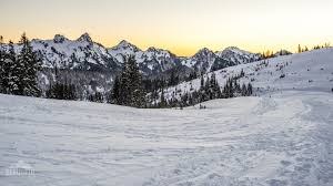 Olympia Explorers Snowshoe - Paradise