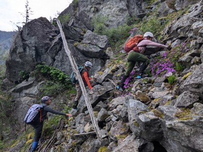 Rock Field Trip - Dirty Harry's Peak Trail