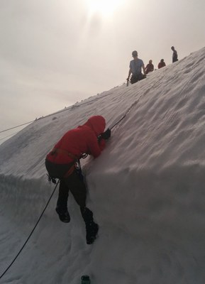 Glacier Travel Course: Snow Field Trip 2 - RETIRED - Snoqualmie Summit Ski Areas