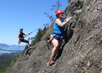 Seattle Basic Climbing Refresher Clinic - Alpine Rock Climbing Skills