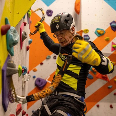 Drytooling Meetup - Mountaineers Seattle Program Center