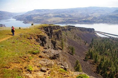 CHS 1 Hike - Coyote Wall—The Labyrinth Loop
