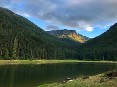 CHS 2 Hike - Greenwater & Lost Lakes