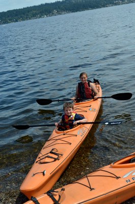 Bailey Gatzert Elementary - Kayaking