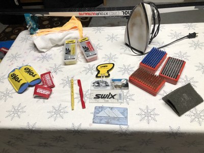 Cross-Country Ski Hot Waxing Clinic - Mountaineers Tacoma Program Center