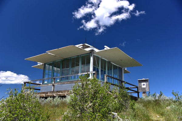 AcornWomanPeak.jpg acorn woman peak